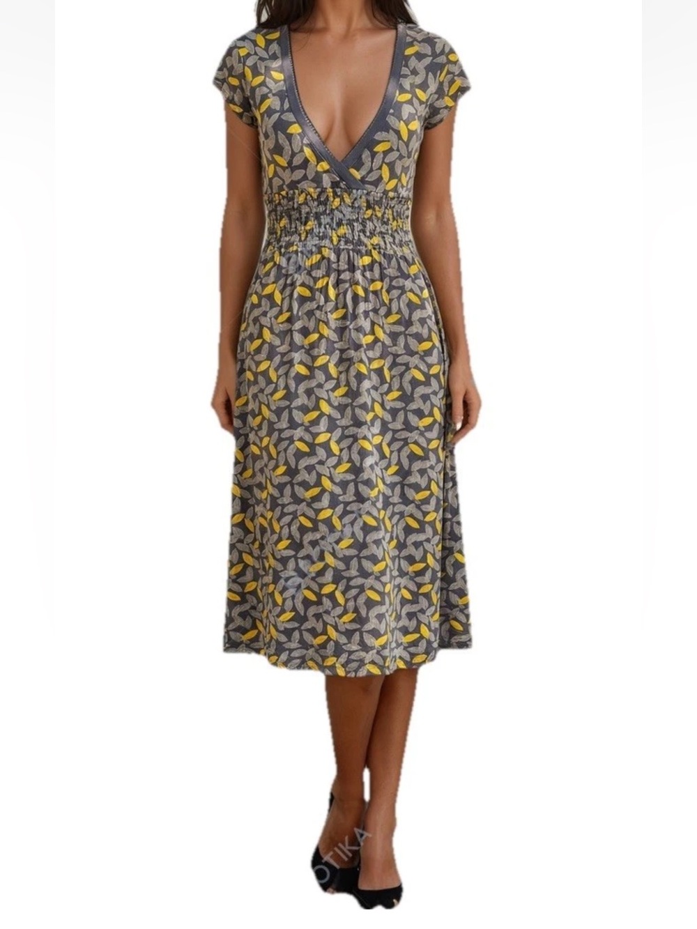 Fossil Vintage Y2K Style Rayon/Span Grey Yellow Atomic Leaf Smocked Midi Dress M